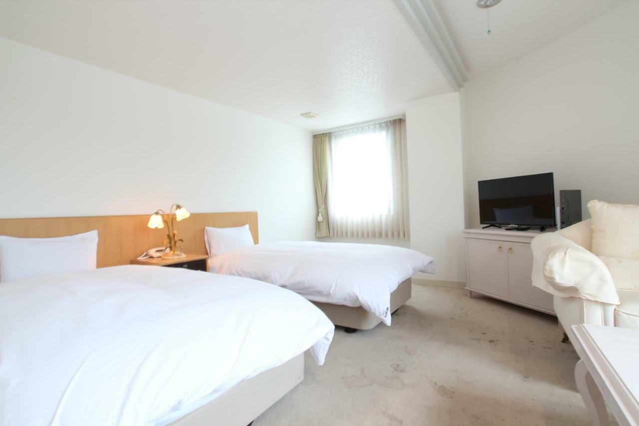 Hikone Biwako Hotel Esterno foto